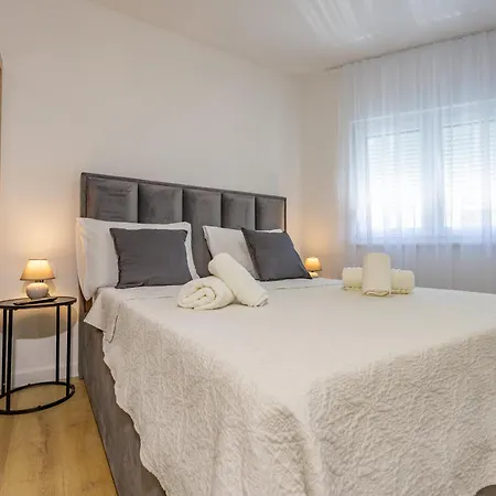 Apartmán Biokovo J Parking Included