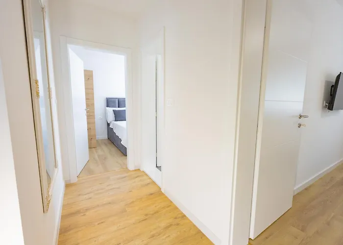 Biokovo J Parking Included Apartmán *